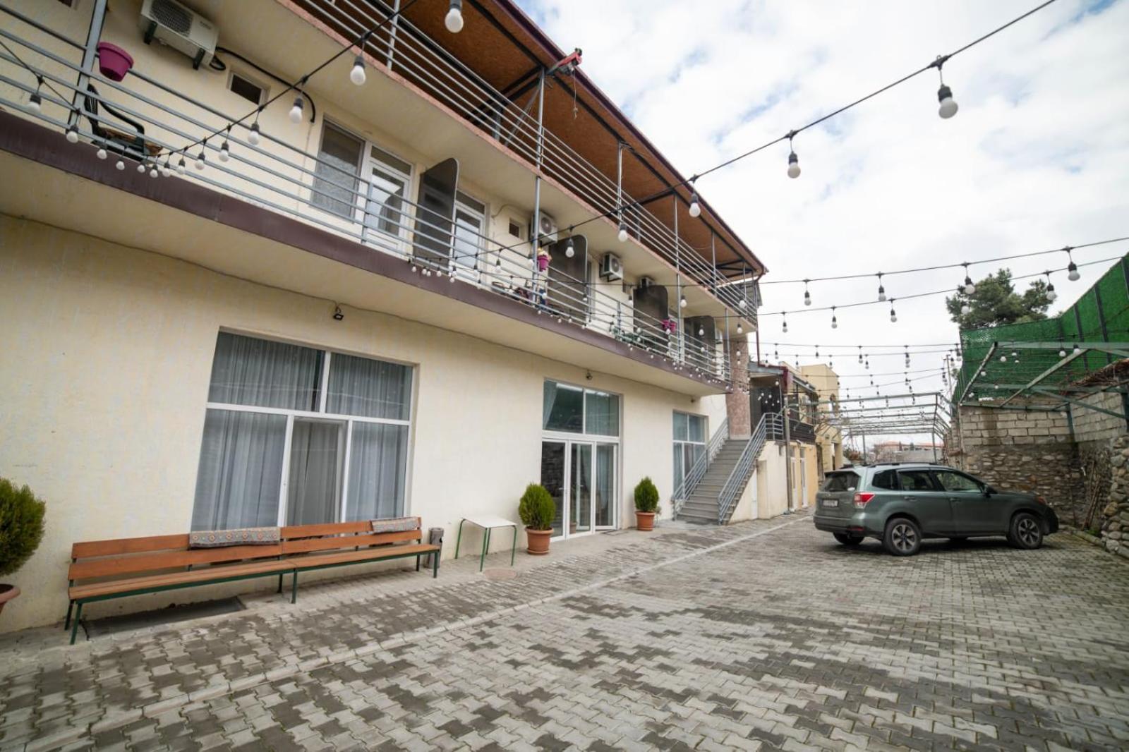 Guest House Kavkasioni 33 Telavi Dış mekan fotoğraf