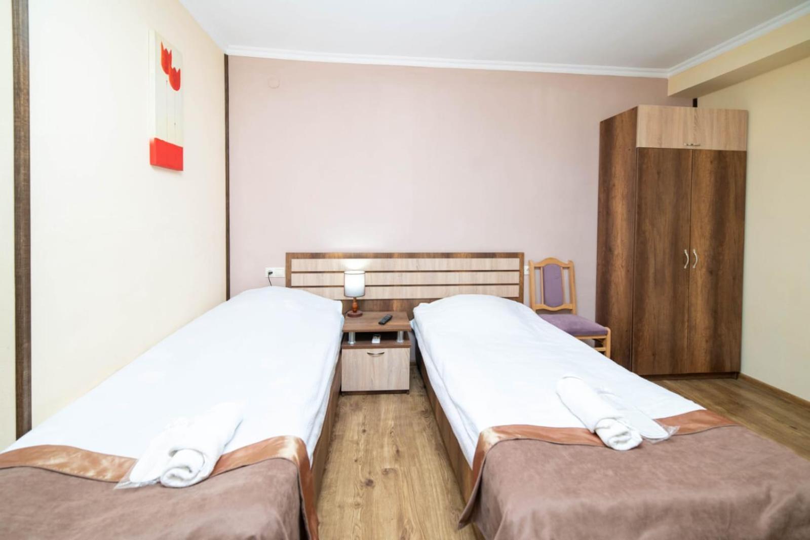 Guest House Kavkasioni 33 Telavi Dış mekan fotoğraf